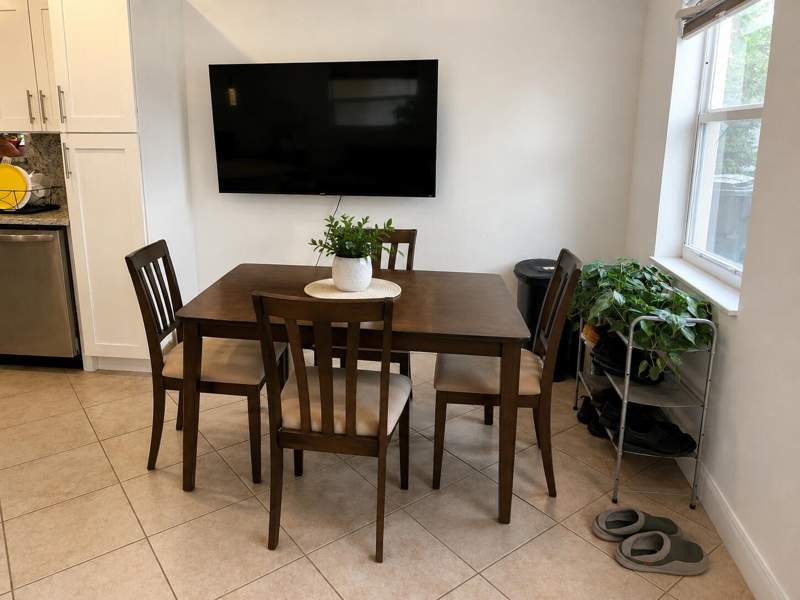 3 bedroom Single Family Residence at 2711 NW 16 Street, Golden Heights Homes, Fort Lauderdale — photo 3