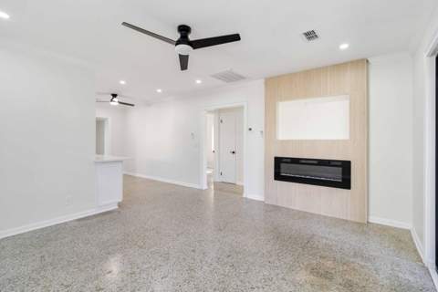 431 52nd Street, West Palm Beach FL - photo 8 of 37