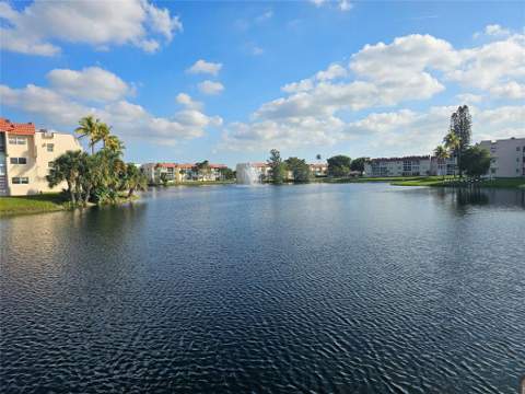 3051 Sunrise Lakes Drive #203, Sunrise FL - photo 22 of 23