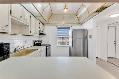 601 NW 78th Terrace #203, Margate FL - photo 7 of 23