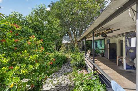 303 S Delaware Boulevard, Jupiter FL - photo 18 of 49
