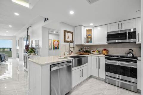 3912 S Ocean Boulevard #Ph-1, Highland Beach FL - photo 7 of 38