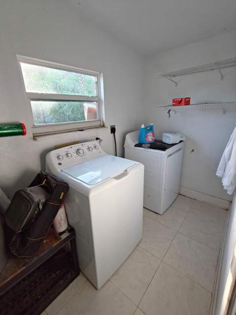 324 Mid Pines Road, Palm Springs FL - photo 14 of 18