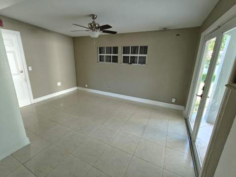 324 Mid Pines Road, Palm Springs FL - photo 16 of 18