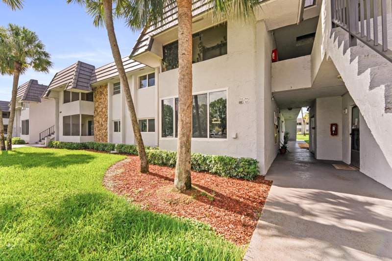 1 bedroom Condominium at 8410 W Sample Road #110, Coral Pine Condo 1, Coral Springs — photo 3