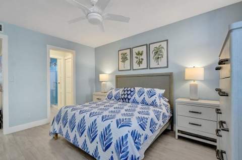 4549 N Ocean Drive #1, Lauderdale-By-The-Sea FL - photo 21 of 40