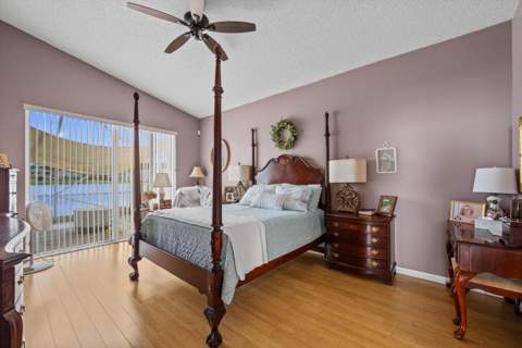 7865 Rockport Circle, Lake Worth FL - photo 16 of 34