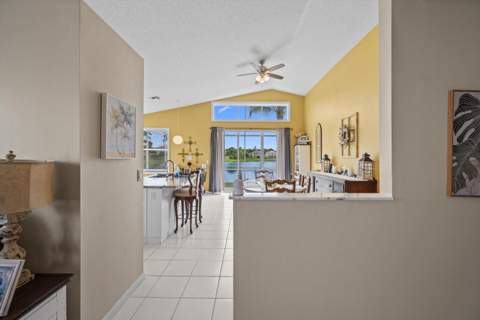 7865 Rockport Circle, Lake Worth FL - photo 9 of 34