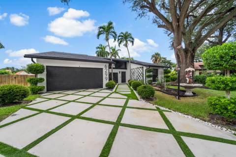 6299 Hollandaire Drive, Boca Raton FL - photo 7 of 50
