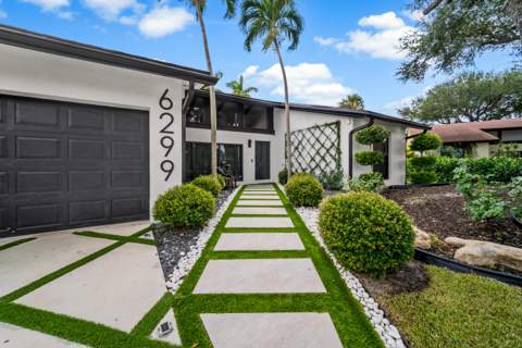 6299 Hollandaire Drive, Boca Raton FL - photo 8 of 50