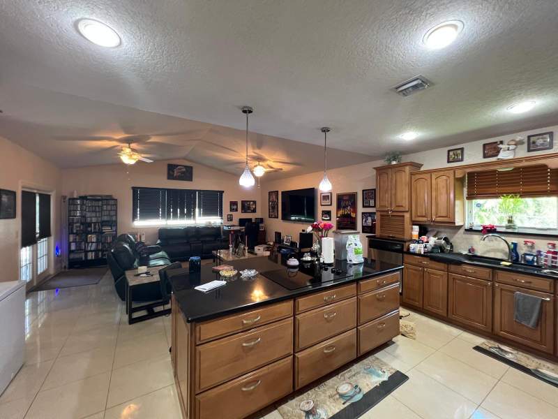 3 bedroom Single Family Residence at 9380 Calliandra Drive, Cypress Creek Ph II, Boynton Beach — photo 3
