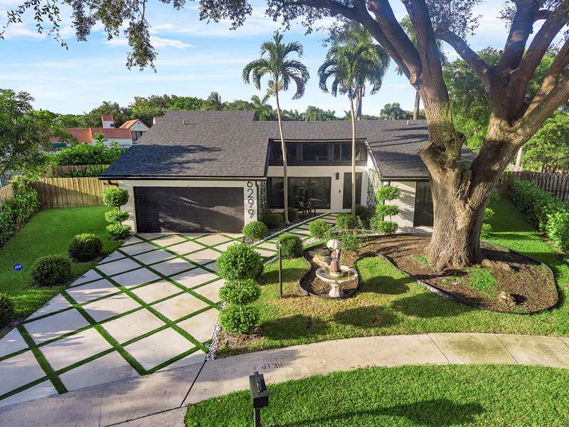4 bedroom Single Family Residence at 6299 Hollandaire Drive, Amberwoods Of Boca 1st Add, Boca Raton — photo 4