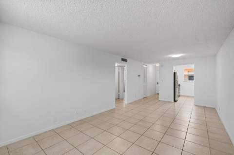 450 SW 2nd Avenue #205, Boca Raton FL - photo 9 of 45