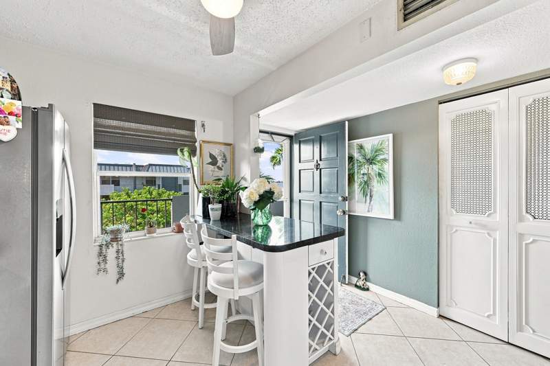 2 bedroom Condominium at 777 S Federal Highway #401N, Island Club Four Condo, Pompano Beach — photo 5