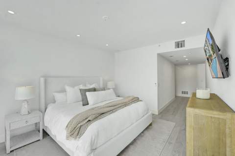 410 Hendricks Isle #203, Fort Lauderdale FL - photo 23 of 79