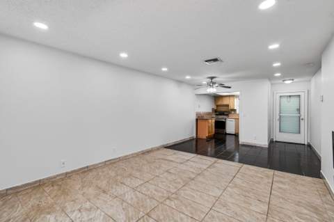 2522 Emory Dr Drive #I, West Palm Beach FL - photo 17 of 79