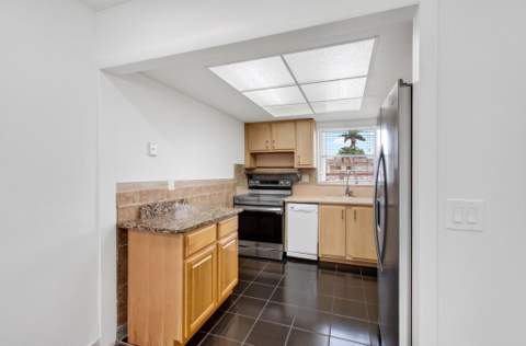 2522 Emory Dr Drive #I, West Palm Beach FL - photo 12 of 79