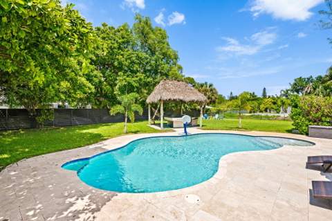 8645 Pinto Drive, Lake Worth FL - photo 7 of 41