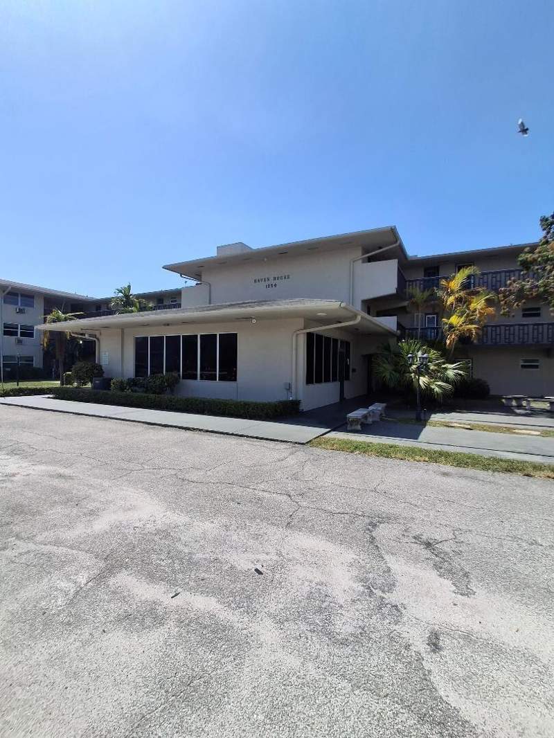 1 bedroom Condominium at 1250 E Sample Road #303, Haven House No 3 Condo, Pompano Beach — photo 1