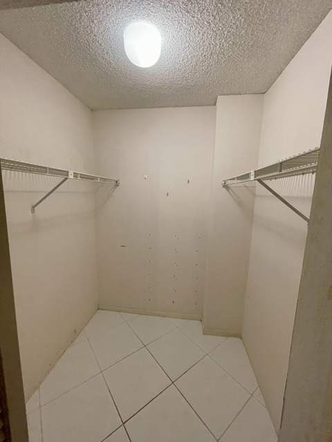 2802 N 46th Avenue #B318, Hollywood FL - photo 16 of 33