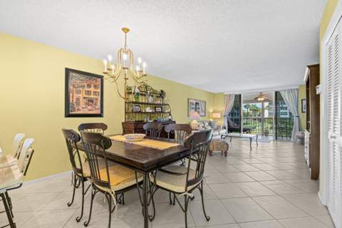 911 Gardenia Drive #249, Delray Beach FL - photo 11 of 44