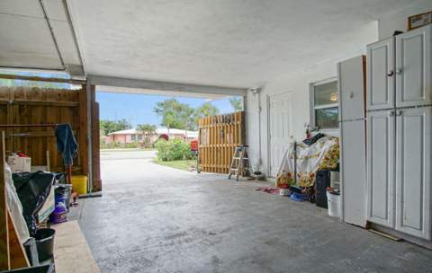 120 Banyan Drive, Port St. Lucie FL - photo 10 of 18