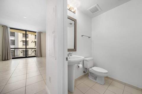 801 S Olive Avenue #715, West Palm Beach FL - photo 7 of 34