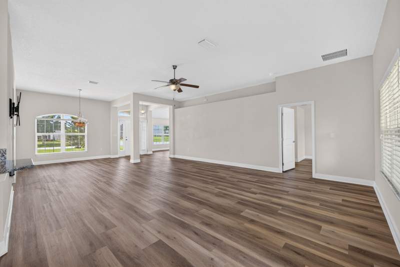 4 bedroom Single Family Residence at 5852 NW Ethel Court, Port St Lucie Section 46 1st Replat, Port St. Lucie — photo 5