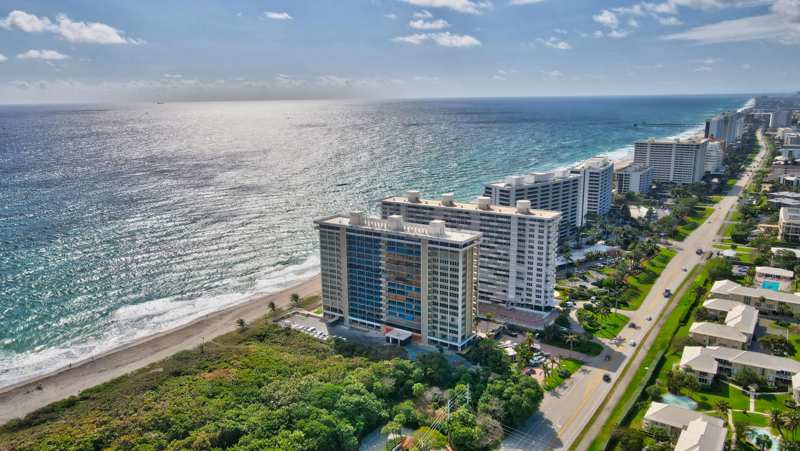 2 bedroom Condominium at 1180 S Ocean Boulevard #0025, Cloister Del Mar Condo, Boca Raton — photo 1