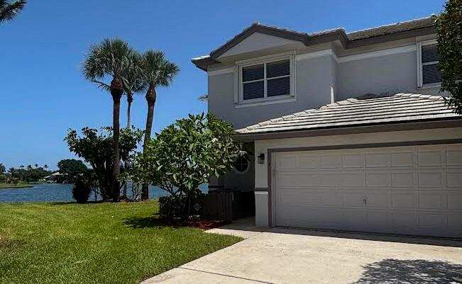3 bedroom Townhouse at 7780 Stone Harbour Drive #4, Northtree, Lake Worth — photo 1