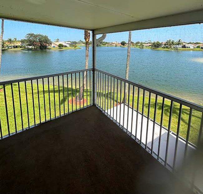 3 bedroom Townhouse at 7780 Stone Harbour Drive #4, Northtree, Lake Worth — photo 4