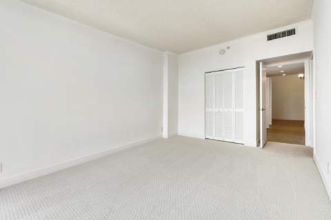 123 Lakeshore Drive #Ph45, North Palm Beach FL - photo 20 of 73