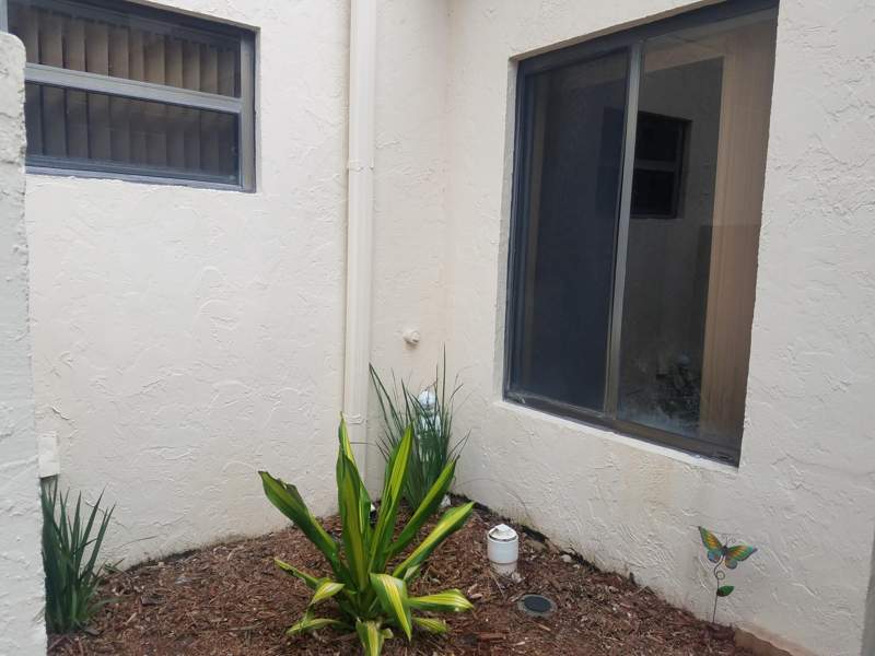 2 bedroom Condominium at 6 Vía De Casas Sur #102, South Lake Condo, Boynton Beach — photo 2
