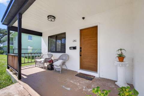 509 20th Street, West Palm Beach FL - photo 7 of 58