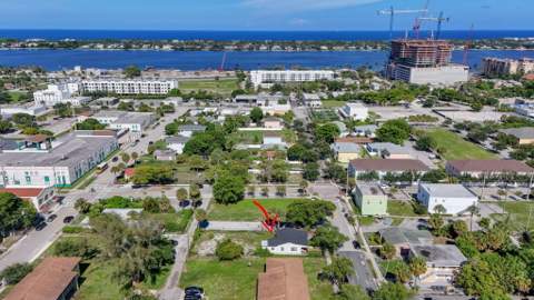 509 20th Street, West Palm Beach FL - photo 8 of 58