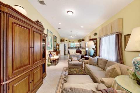 2323 Windjammer Way, West Palm Beach FL - photo 10 of 45
