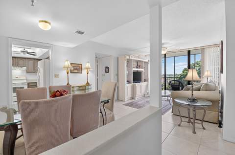 6895 Willow Wood Drive #1066, Boca Raton FL - photo 6 of 76
