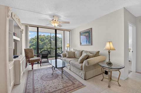6895 Willow Wood Drive #1066, Boca Raton FL - photo 8 of 76