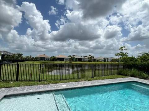 12173 ARBORDALE Way, Palm Beach Gardens FL - photo 21 of 39