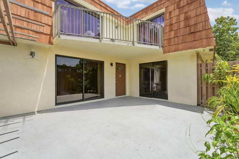 3 bedroom Townhouse at 8389 N Coral Circle, Woodville, North Lauderdale — photo 1