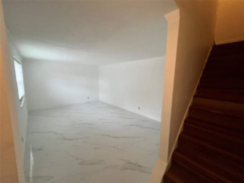 3 bedroom Townhouse at 5847 Blueberry Court #85, Blueberry Hill II Condo, Lauderhill — photo 2