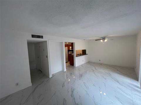 5847 Blueberry Court #85, Lauderhill FL - photo 9 of 30