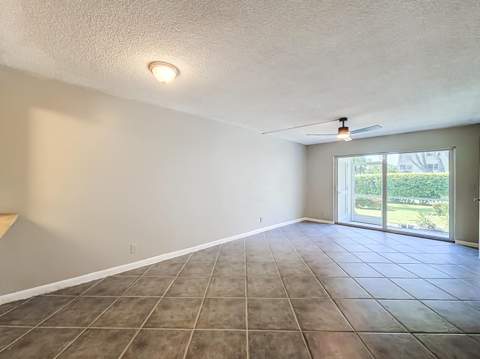 207 Tropic Isle Drive #1130, Delray Beach FL - photo 14 of 60