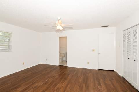 8 Lake Vista Trail, Port St. Lucie FL - photo 17 of 33