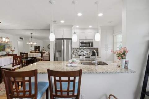 832 High Point Drive #B, Delray Beach FL - photo 7 of 34