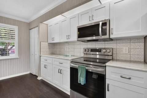 1604 Abaco Drive #D1, Coconut Creek FL - photo 9 of 52