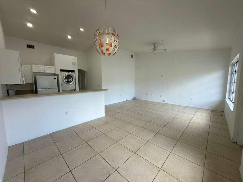 2 bedroom Villa at 3842 SW 48th Avenue, Hollywood Ridge Farms 2-16 Misc, Hollywood — photo 2