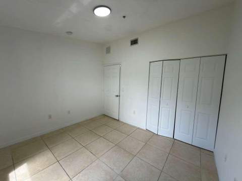 3842 SW 48th Avenue, Hollywood FL - photo 18 of 25