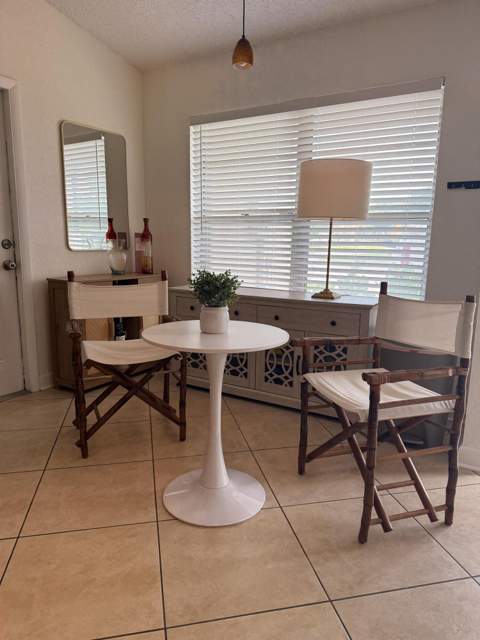 8499 Lakepoint Court, Lake Worth FL - photo 11 of 15