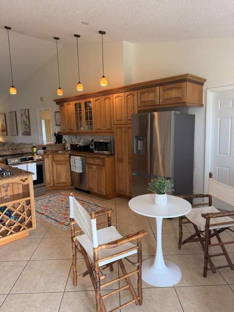 8499 Lakepoint Court, Lake Worth FL - photo 12 of 15